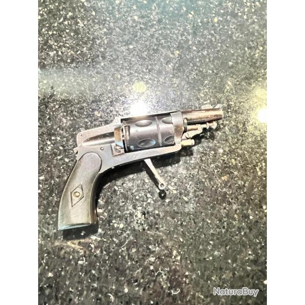 REVOLVER 6 MM VELODOG