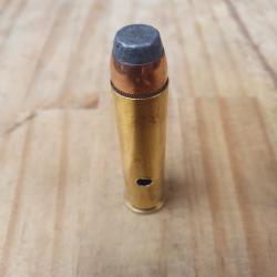 1 cartouche inerte de calibre 460 SMITH & WESSON MAGNUM à balle demi blindée
