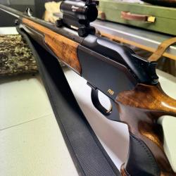 MAGNIFIQUE BLASER R8