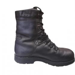 Paire de rangers en cuir souple de l'armée allemande -Pointure 41
