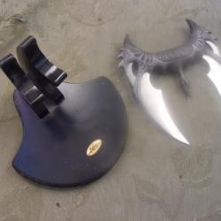 un couteau décoratif sur support 20 cm KIT Rae