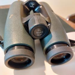 Jumelle Swarovski EL 10×42, complète avec boite d'origine, housse, lanière et bonnettes
