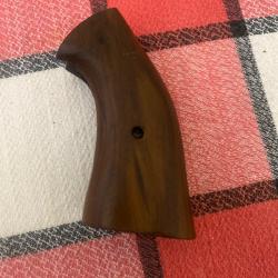 Crosse bois revolver Rossi 38 SP