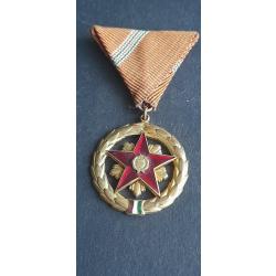 MEDAILLE A IDENTIFIER
