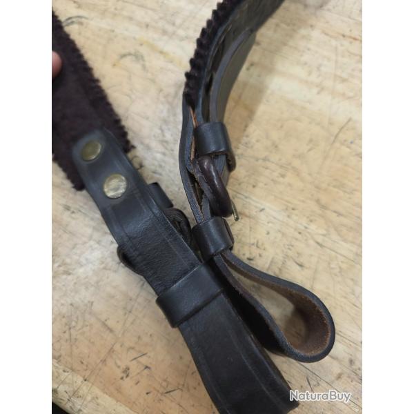 Sangle fusil cuir et moumoute bretelle