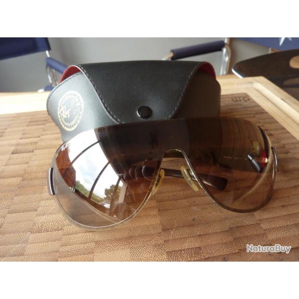 Lunette de soleil de  ball trap Ray Ban