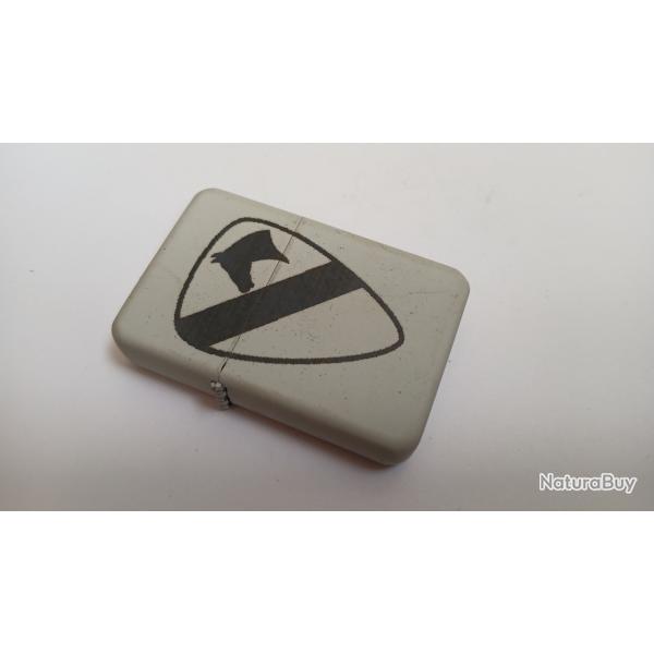 Briquet type Zippo 1er CAV.DIV.