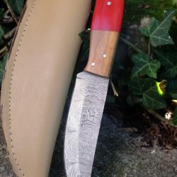 Couteau Skinner Damas Lame Trailing Point Acier 256 Couches Manche Bois/Résine Etui Cuir F Artisanat