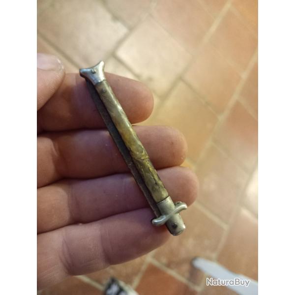 Mini couteau stylet Cran d'arrt