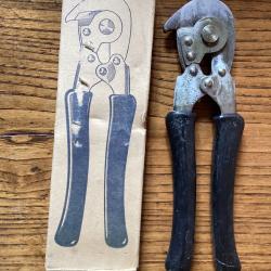 Pince coupe barbelés modèle US