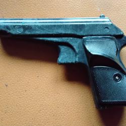 Pistolet factice en caoutchouc.