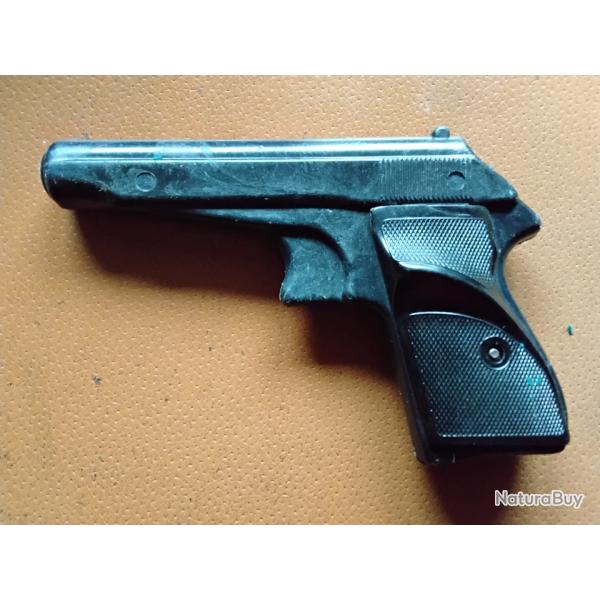 Pistolet factice en caoutchouc.