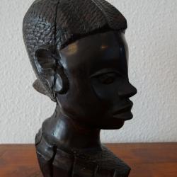 TÊTE DE FEMME EN ÉBÈNE