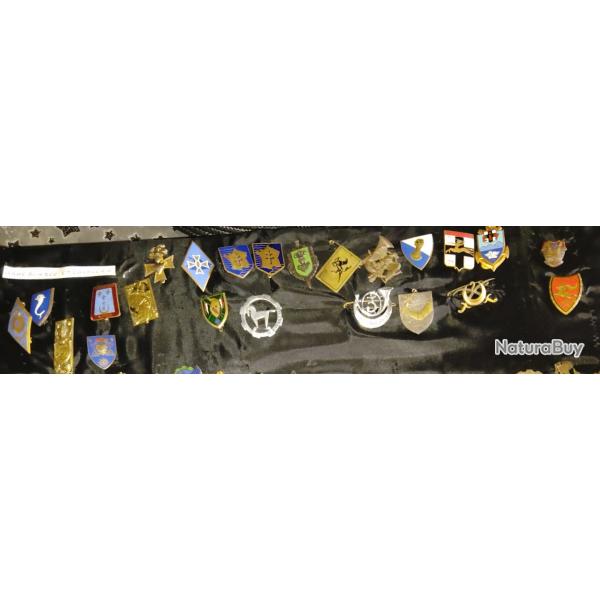 vend insigne blindees et cavalerie