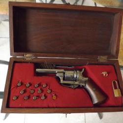 Coffret Revolver bulldog exceptionnel