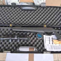 Carabine Crosman Vital Shot 4.5mm (20 Joules), lunette de visée Umarex 4x32+case