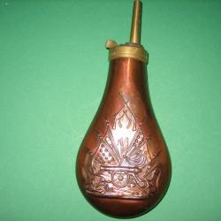 Poire à poudre .
