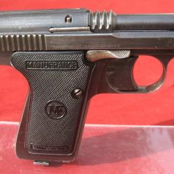 très beau modèle de pistolet LE FRANCAIS MANUFRANCE  cal.7,65