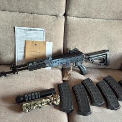 NPO AEG ak12 RARE + 6mags +silencieux NPO AEG