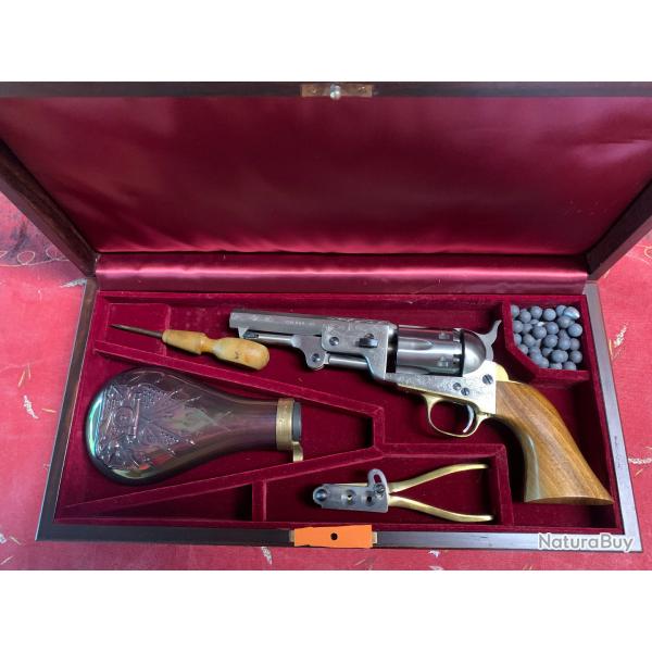 PIETTA COLTMAN Coffret Colt shriff en inox calibre 36 et grav