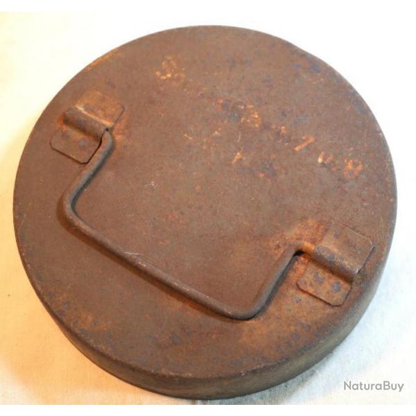 Couvercle boite s.F.H.18 15 cm en provenance Normandie 1944
