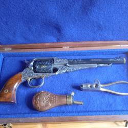 1858 Uberti luxe gravé calibre 44