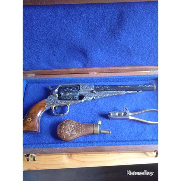 1858 Uberti luxe gravé calibre 44