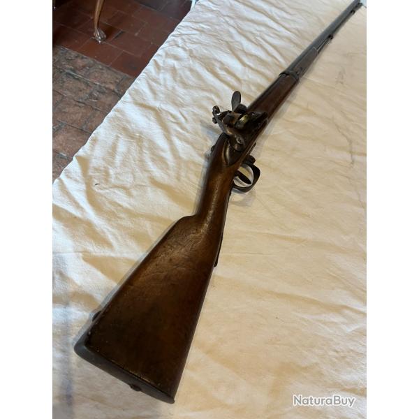 un ancien fusil 1777 a silex modele an 9 d'officiers