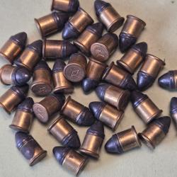 Un lot de 33 cartouches annulaire  9 mm Flobert pour carabine de jardin 9 mm