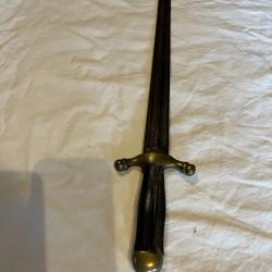 une ancienne dague de chasse du 19 ème a restaurer
