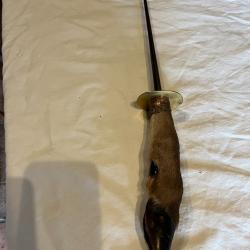une dague de chasse de fabrication artisanalle