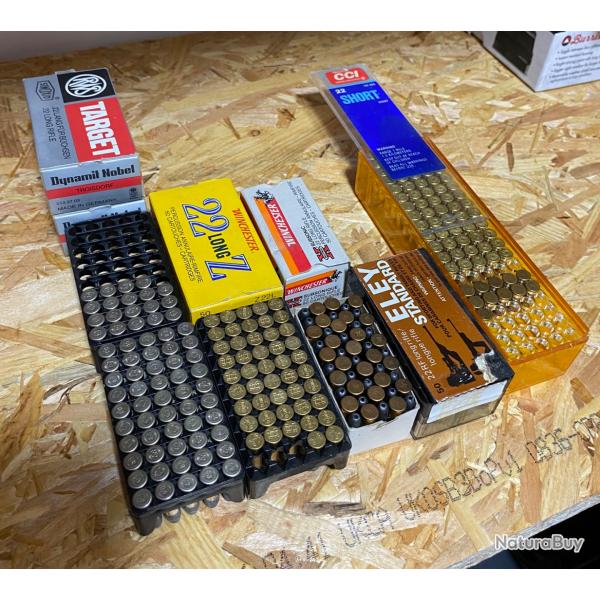 Lot de 292 munitions 22lr
