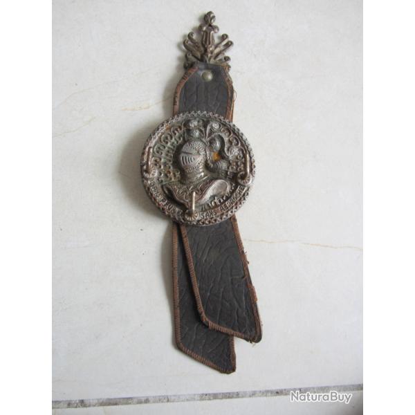 Porte cls mural chevalier Bayard 1960