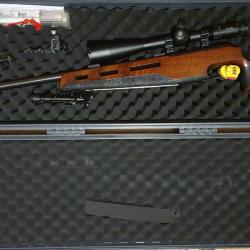 Ensemble Anschutz 1813 Supermatch prêt à tirer,  bipied, lunette, dioptre, mallette inclus.