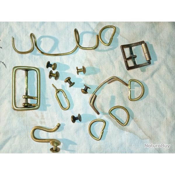 Boucles et attache divers d'occasion