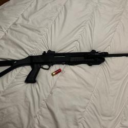 Fusil à pompe Fabarm stf12