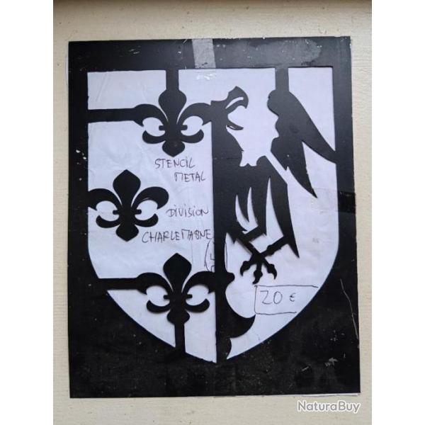 POCHOIR MÉTALLIQUE DE L INSIGNE DE LA 33 EME DIVISION