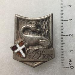 FRANCE INFANTERIE - Insigne  129° R.I.M. Régiment d?Infanterie Motorisé? émail, écu orange et rouge?