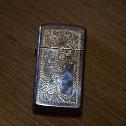 FUMEUR : Zippo Venetian Slim