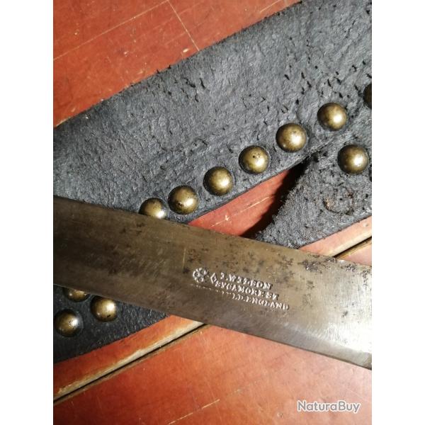 Provenant d'Amrique du Nord Canadien couteau de trait Amrindien