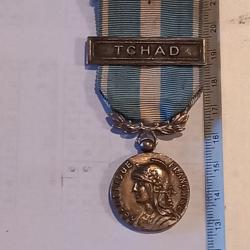 Médaille coloniale avec agrafe "Tchad"