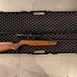 Gamo Hunter 440 (4,5 mm) + lunette Tasco Titan (rayures cosmétiques)  carabine à air comprimé, très