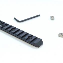 RAIL PICATINNY M LOCK NOIR 11 SLOTS [ EMPLACEMENTS ] OCCASION COMME NEUF.