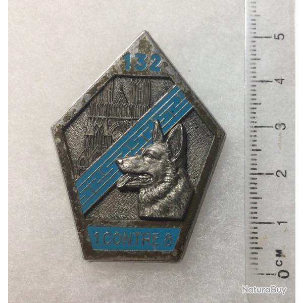 FRANCE INFANTERIE Insigne132 G.C.A.T Groupe Cynophile de l' Arme Terre 1 CONTRE 8? Delsart