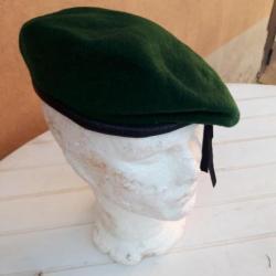 BÉRET VERT