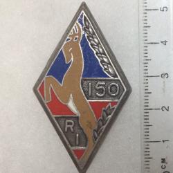 FRANCE INFANTERIE Insigne&nbsp;150&deg; R.I. R&eacute;giment d Infanterie  chevreuil marron clair  Fraisse