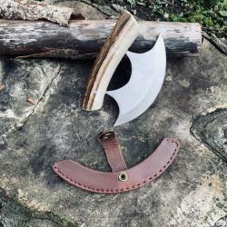 couteau scandinave " ulu " d'artisan / manche bois de cerf