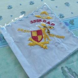 MOUCHOIR SOUVENIR 35 RAP  ARTILLERIE PARACHUTISTE TARBES ANCIEN