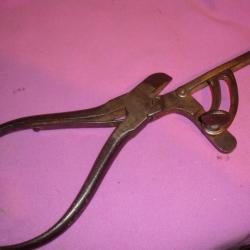 PINCE ALLEMANDE DE 14  DU 115em.R.H.3