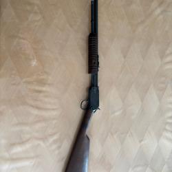 Rossi model 62 à pompe 22lr ( style Winchester 1892 )